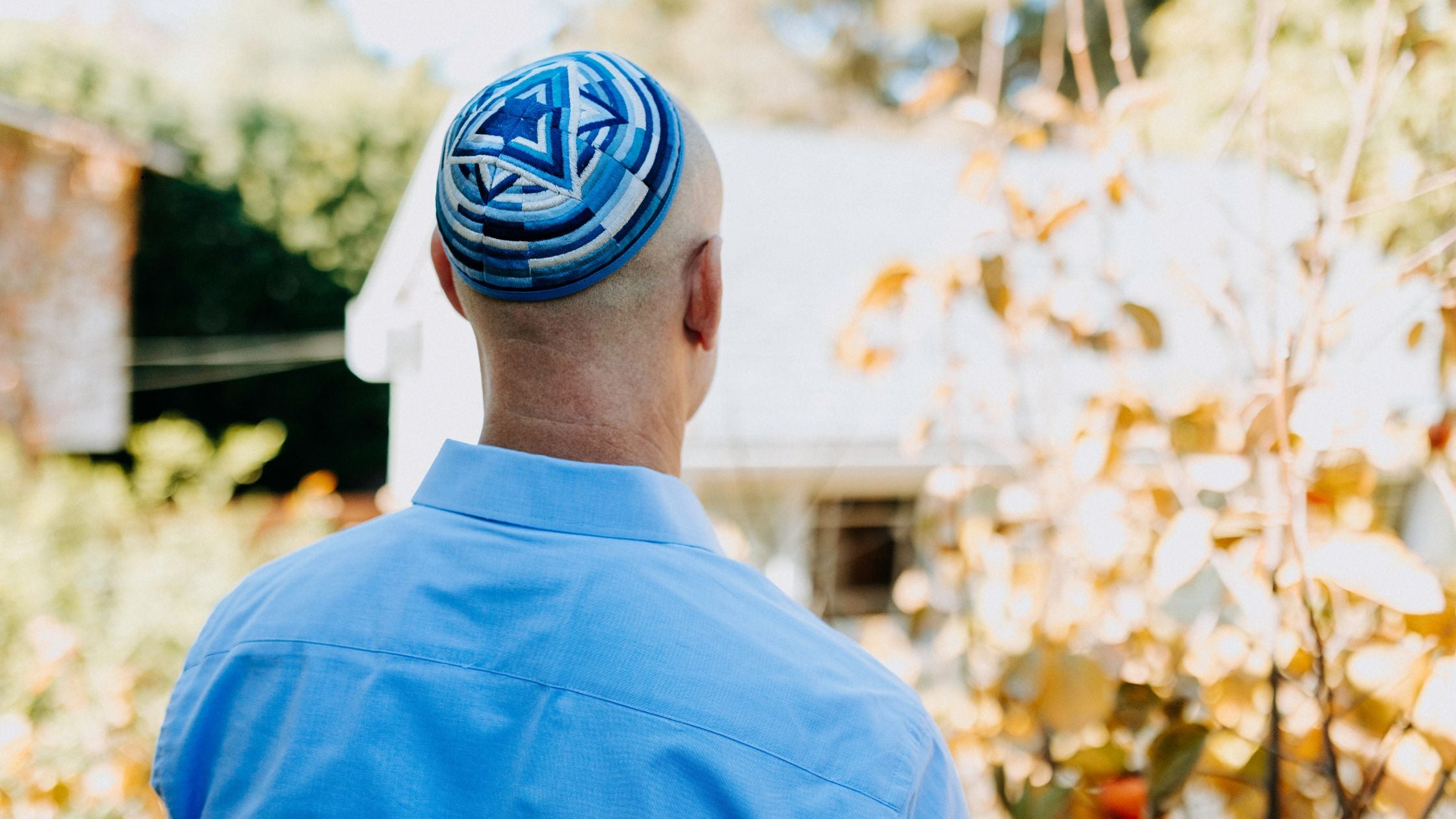 What Is a Skullcap Kippah and How Is It Traditionally Worn? - iKippah Store